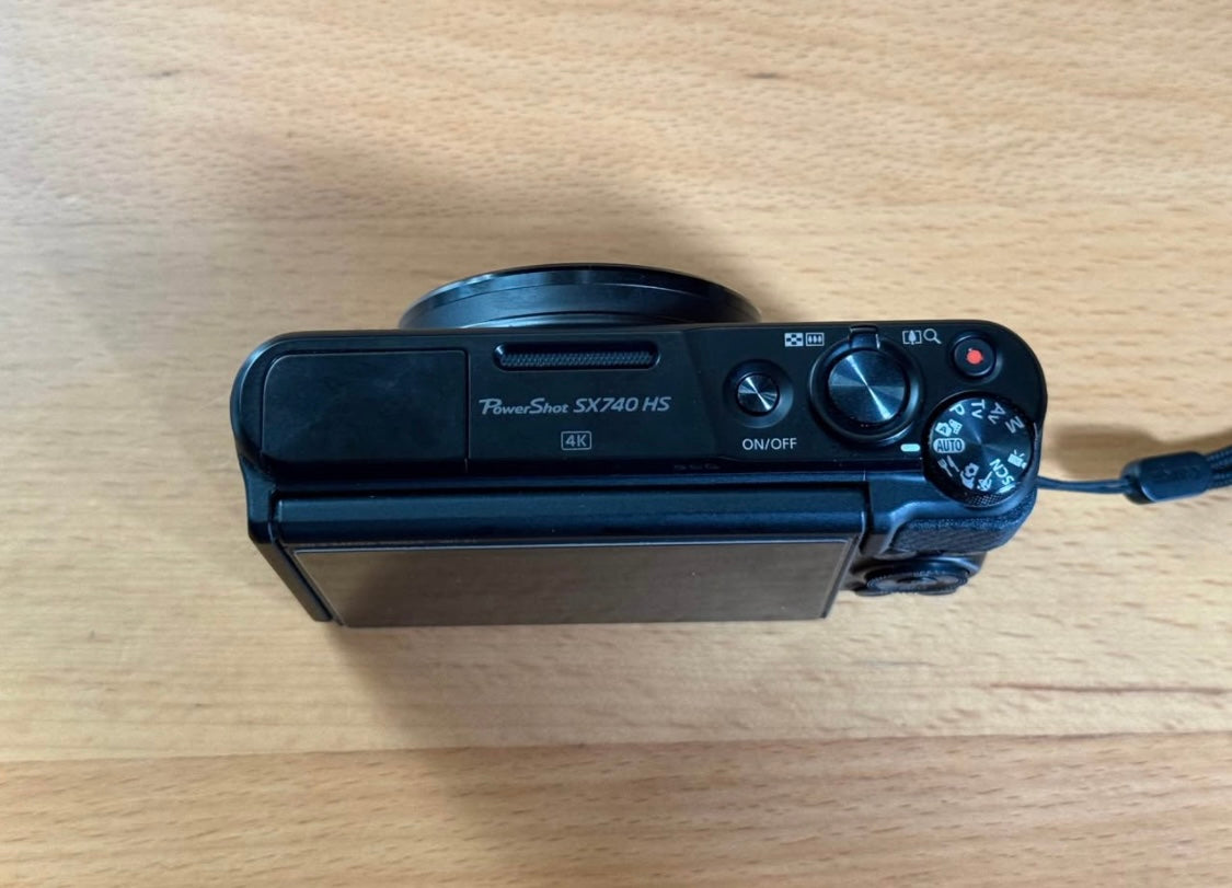 Canon Powershot SX740HS